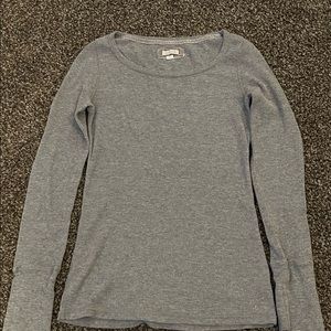 Aerie thermal long sleeve. Size medium. Gray